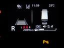 障害物に近づいていることを知らせる パーキングセンサー装備。駐車が苦手な方も 安心です♪