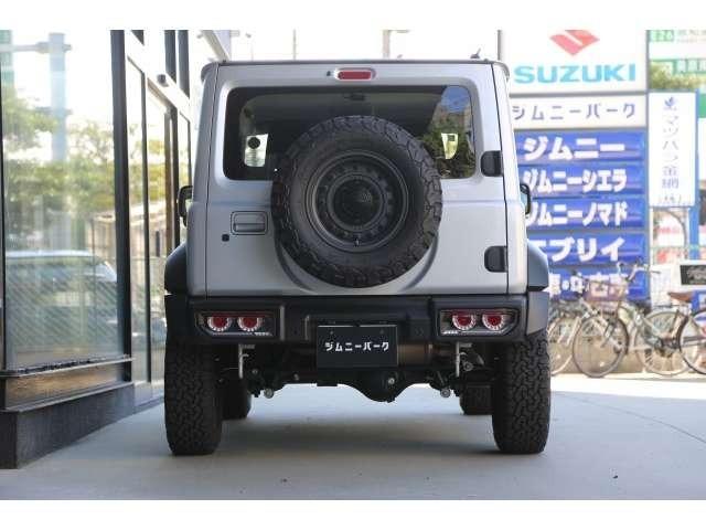 ジムニーシエラ ＪＣ　角目ＬＥＤチェロキー仕様　ディスプレイオーディオ　ＥＴＣ車載器　前後ドラレコ　ＤＥＡＮ１５アルミ　ＢＦグッドリッチＫＯ２　前後バンパー　サイドステップ　チッピングブラック塗装済み　ＬＥＤテールランプ（4枚目）