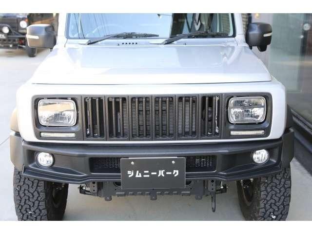 ジムニーシエラ ＪＣ　角目ＬＥＤチェロキー仕様　ディスプレイオーディオ　ＥＴＣ車載器　前後ドラレコ　ＤＥＡＮ１５アルミ　ＢＦグッドリッチＫＯ２　前後バンパー　サイドステップ　チッピングブラック塗装済み　ＬＥＤテールランプ（6枚目）