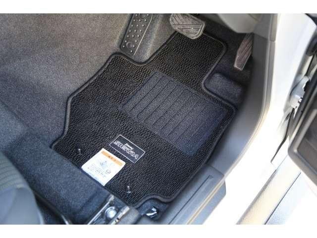 ジムニーシエラ ＪＣ　角目ＬＥＤチェロキー仕様　ディスプレイオーディオ　ＥＴＣ車載器　前後ドラレコ　ＤＥＡＮ１５アルミ　ＢＦグッドリッチＫＯ２　前後バンパー　サイドステップ　チッピングブラック塗装済み　ＬＥＤテールランプ（33枚目）