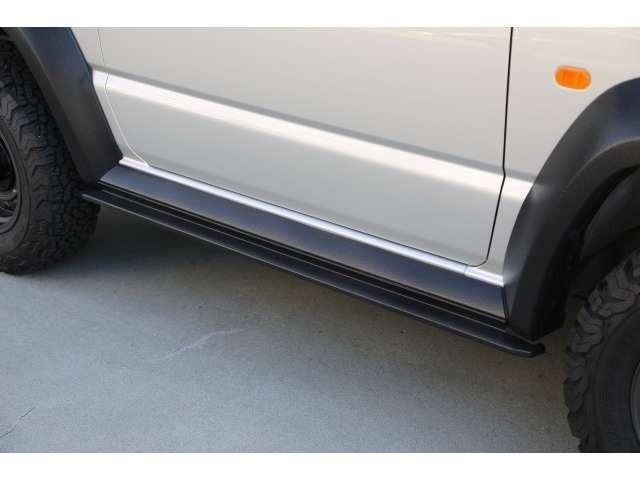 ジムニーシエラ ＪＣ　角目ＬＥＤチェロキー仕様　ディスプレイオーディオ　ＥＴＣ車載器　前後ドラレコ　ＤＥＡＮ１５アルミ　ＢＦグッドリッチＫＯ２　前後バンパー　サイドステップ　チッピングブラック塗装済み　ＬＥＤテールランプ（40枚目）