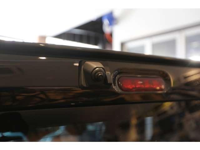 ジムニーノマド ＦＣ　ＡＥＲＯＯＶＥＲコンプリート　ＷＡＬＤジャレット１８アルミ　ヨコハマパラダタイヤ　カロッツェリア９型ナビ　ハイマウントバックカメラ　ＥＴＣ２．０　ＬＥＤテールランプ　バックフォグランプ　サイドモール（5枚目）