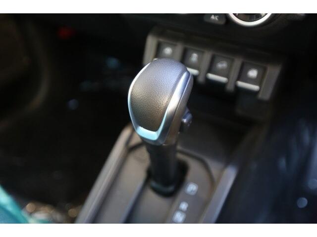 ジムニーノマド ＦＣ　４ＷＤ　ＷＡＬＤブラックバイソンコンプリート　ジャレット１８アルミホイール　オープンカントリーＲ／Ｔ　カロッツェリア９型ナビ　バックカメラ　ＥＴＣ２．０車載器（17枚目）