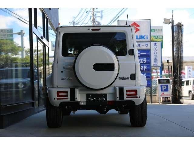ジムニーノマド ＦＣ　４ＷＤ　ＡＥＲＯＯＶＥＲコンプリート　１８アルミ　カロッツェリア９型ナビ　ハイマウントバックカメラ　ＥＴＣ２．０車載器（6枚目）