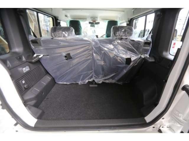 ジムニーノマド ＦＣ　４ＷＤ　ＡＥＲＯＯＶＥＲコンプリート　１８アルミ　カロッツェリア９型ナビ　ハイマウントバックカメラ　ＥＴＣ２．０車載器（11枚目）