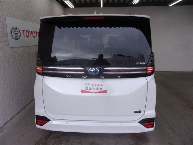 �o�b�N�J�������t���Ă���̂Ō���m�F�����ɂ��₷���ł��B����^�]���S�҂��n���҂��K�{�����I