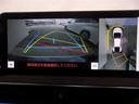 パノラミックビューモニター付きです。車両を上から見たような映像をディスプレイオーディオ画面に表示、運転席からの目線だけでは見にくい、車両周辺の状況をリアルタイムでしっかり確認できます。