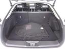 開口部の広いラゲージスペースは、大きな荷物もラクラク積み込めます。