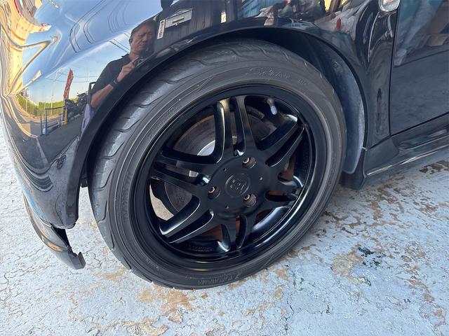 スマートフォーツークーペ ＢＲＡＢＵＳ　エクスクルーシブ　パワステ　パワーウインドウ　エアバック　アルミ（8枚目）