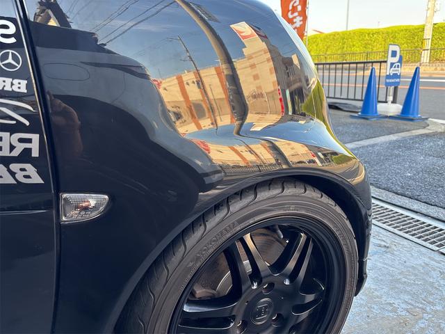 スマートフォーツークーペ ＢＲＡＢＵＳ　エクスクルーシブ　パワステ　パワーウインドウ　エアバック　アルミ（32枚目）