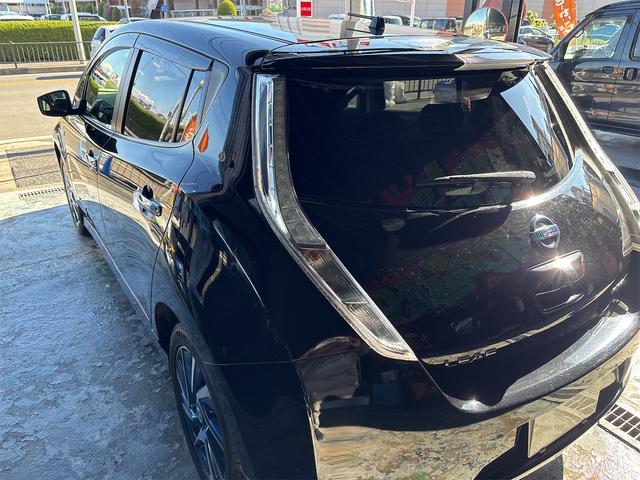 リーフ Ｇ　エアロスタイル（２４ｋｗｈ）　バックカメラ　ナビ　地デジテレビ　ＥＴＣ　クルコン　ＥＶ　ブラック　アルミ付き（21枚目）