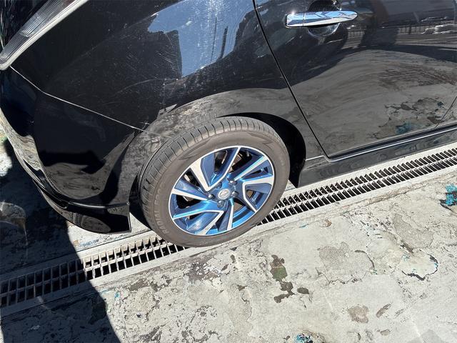 リーフ Ｇ　エアロスタイル（２４ｋｗｈ）　バックカメラ　ナビ　地デジテレビ　ＥＴＣ　クルコン　ＥＶ　ブラック　アルミ付き（29枚目）