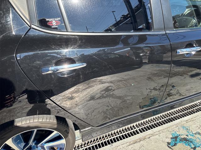 リーフ Ｇ　エアロスタイル（２４ｋｗｈ）　バックカメラ　ナビ　地デジテレビ　ＥＴＣ　クルコン　ＥＶ　ブラック　アルミ付き（30枚目）