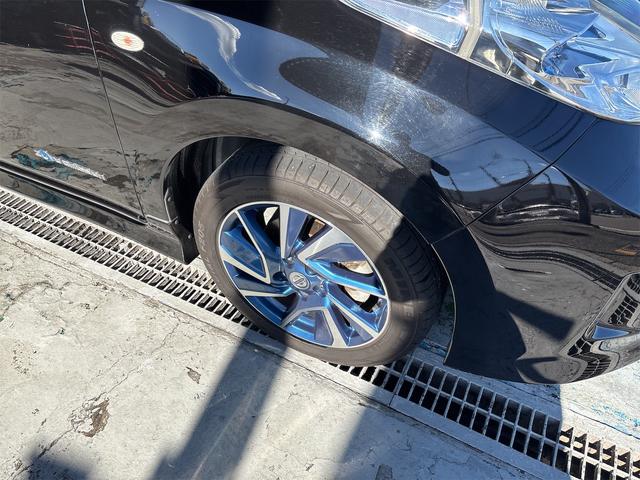 リーフ Ｇ　エアロスタイル（２４ｋｗｈ）　バックカメラ　ナビ　地デジテレビ　ＥＴＣ　クルコン　ＥＶ　ブラック　アルミ付き（33枚目）