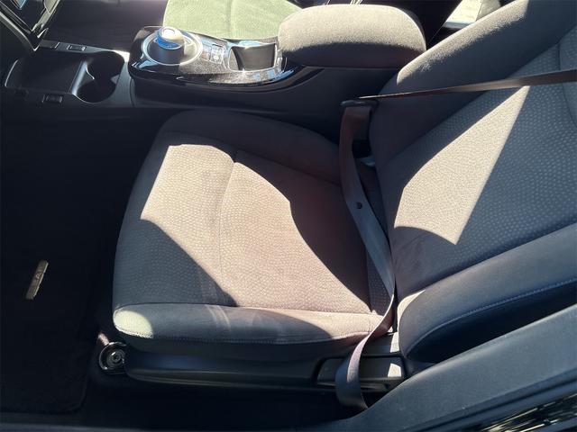 リーフ Ｇ　エアロスタイル（２４ｋｗｈ）　バックカメラ　ナビ　地デジテレビ　ＥＴＣ　クルコン　ＥＶ　ブラック　アルミ付き（43枚目）