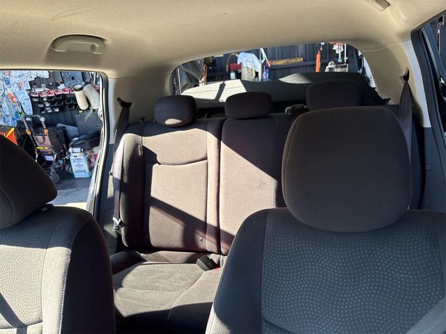 リーフ Ｇ　エアロスタイル（２４ｋｗｈ）　バックカメラ　ナビ　地デジテレビ　ＥＴＣ　クルコン　ＥＶ　ブラック　アルミ付き（47枚目）