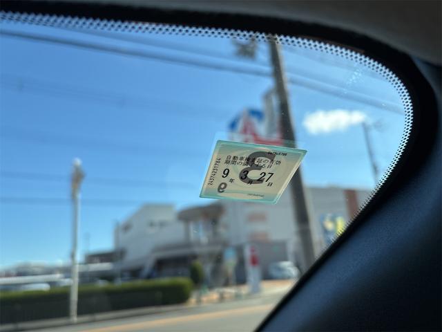 リーフ Ｇ　エアロスタイル（２４ｋｗｈ）　バックカメラ　ナビ　地デジテレビ　ＥＴＣ　クルコン　ＥＶ　ブラック　アルミ付き（59枚目）