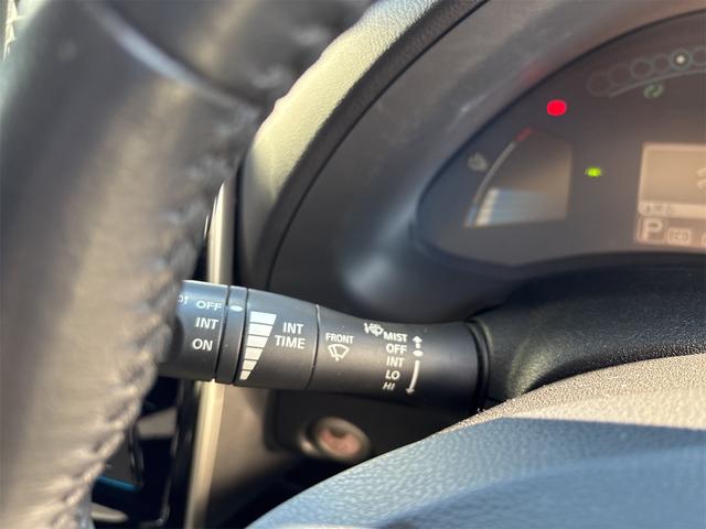 リーフ Ｇ　エアロスタイル（２４ｋｗｈ）　バックカメラ　ナビ　地デジテレビ　ＥＴＣ　クルコン　ＥＶ　ブラック　アルミ付き（68枚目）