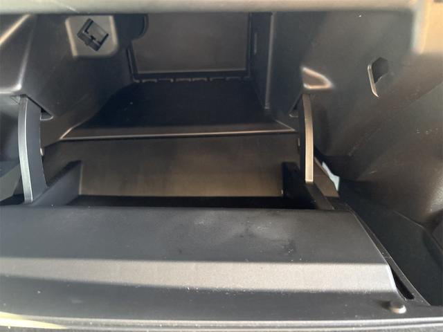 リーフ Ｇ　エアロスタイル（２４ｋｗｈ）　バックカメラ　ナビ　地デジテレビ　ＥＴＣ　クルコン　ＥＶ　ブラック　アルミ付き（72枚目）