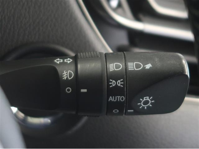 オートライト付いてます。周囲の暗さに合わせて自動でライトが点滅！事故防止にも役立ちます！