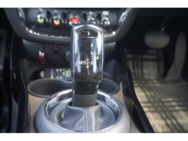 ＭＩＮＩ クーパーＤ　クラブマン　アップルカープレイ対応　地デジチューナー　ＢＴオーディオ　Ｐアシスト　スマキー　ＬＥＤライト　Ｒカメラ　ＥＴＣ２．０　ＨＤＤナビ　ミュージックプレイヤー接続可　アダクティブクルーズコントロール（46枚目）