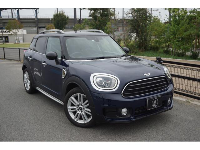 ＭＩＮＩ クーパーＤ　クロスオーバー　オートクルーズ　オートエアコン　カーナビ　横滑り防止　ルーフレール　ＨＤＤナビ　パワーウィンドウ　ブルートゥースオーディオ　衝突軽減装置　盗難防止　エアバッグ　ＡｐｐｌｅＣａｒＰｌａｙコーディング可能（8枚目）