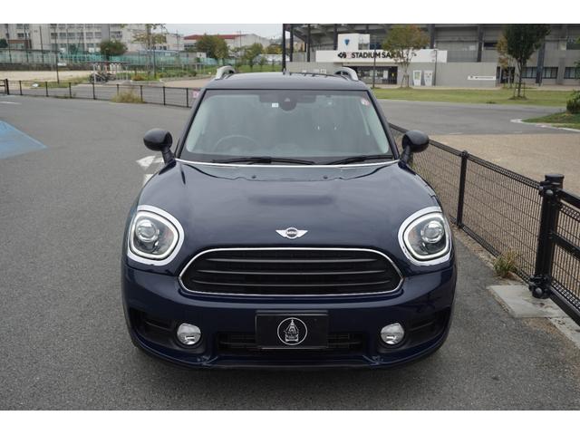 ＭＩＮＩ クーパーＤ　クロスオーバー　オートクルーズ　オートエアコン　カーナビ　横滑り防止　ルーフレール　ＨＤＤナビ　パワーウィンドウ　ブルートゥースオーディオ　衝突軽減装置　盗難防止　エアバッグ　ＡｐｐｌｅＣａｒＰｌａｙコーディング可能（9枚目）