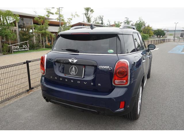 ＭＩＮＩ クーパーＤ　クロスオーバー　オートクルーズ　オートエアコン　カーナビ　横滑り防止　ルーフレール　ＨＤＤナビ　パワーウィンドウ　ブルートゥースオーディオ　衝突軽減装置　盗難防止　エアバッグ　ＡｐｐｌｅＣａｒＰｌａｙコーディング可能（19枚目）