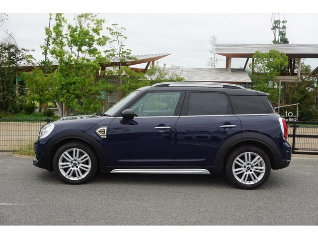 ＭＩＮＩ クーパーＤ　クロスオーバー　オートクルーズ　オートエアコン　カーナビ　横滑り防止　ルーフレール　ＨＤＤナビ　パワーウィンドウ　ブルートゥースオーディオ　衝突軽減装置　盗難防止　エアバッグ　ＡｐｐｌｅＣａｒＰｌａｙコーディング可能（25枚目）