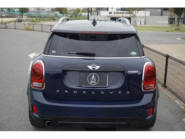 ＭＩＮＩ クーパーＤ　クロスオーバー　オートクルーズ　オートエアコン　カーナビ　横滑り防止　ルーフレール　ＨＤＤナビ　パワーウィンドウ　ブルートゥースオーディオ　衝突軽減装置　盗難防止　エアバッグ　ＡｐｐｌｅＣａｒＰｌａｙコーディング可能（31枚目）