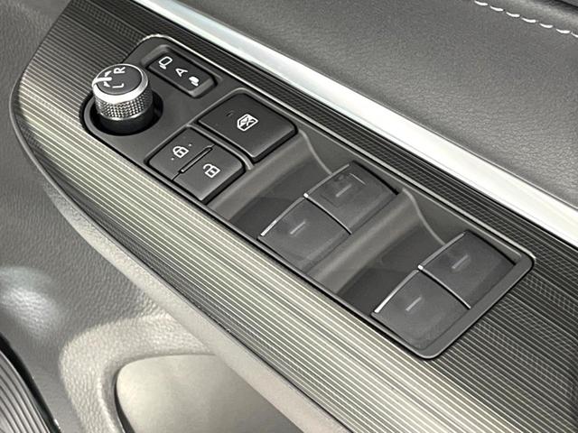 ハリアー Ｇ　登録済未使用車　バックカメラ　　Ｂｌｕｅｔｏｏｔｈ　レーダークルージングコントロール　パワーバックドア　オートエアコン　ＬＥＤヘッドライト　電動格納ミラー　衝突被害軽減ブレーキ　車線逸脱防止システム（31枚目）