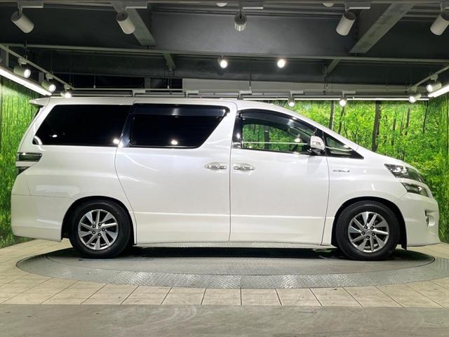 ヴェルファイアハイブリッド ＺＲ　Ｇエディション　４ＷＤ　サンルーフ　両側電動ドア　後席モニター　全周囲カメラ　電動リアゲート　レザーシート　ドラレコ　スマートキー　ＨＩＤヘッド　ビルトインＥＴＣ　オートライト（57枚目）