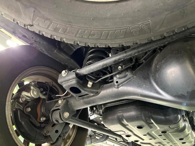 ランドクルーザープラド ＴＸ　Ｌパッケージ　マットブラックエディション　４ＷＤ　サンルーフ　全周囲カメラ　純正９型ナビ　衝突被害軽減システム　レーダークルーズ　禁煙車　レザーシート　前席シートエアコン　ドラレコ　コーナーセンサー　スマートキー　ＬＥＤヘッド　ＥＴＣ２．０（21枚目）