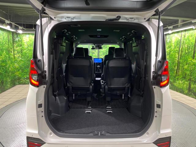 ノア ハイブリッドS-Z 純正10.5インチナビ バックカメラ 両側パワースライドドア トヨタセーフティセンス スマートキー ETC レーダークルーズコントロール クリアランスソナー リアオートエアコン(11枚目)