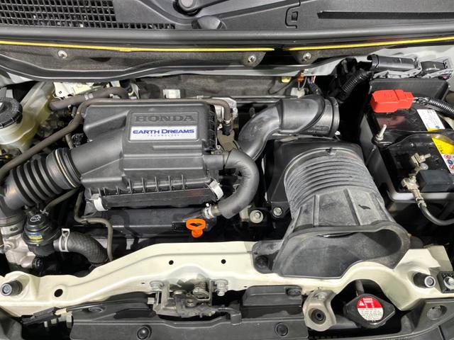 N-BOXカスタム G・ターボAパッケージ ターボ 両側電動ドア 純正SDナビ バックカメラ スマートキー HIDヘッド クルコン オートライト オートエアコン 純正15インチアルミ CD パドルシフト(18枚目)