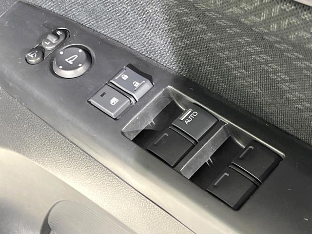 N-BOXカスタム G・ターボAパッケージ ターボ 両側電動ドア 純正SDナビ バックカメラ スマートキー HIDヘッド クルコン オートライト オートエアコン 純正15インチアルミ CD パドルシフト(25枚目)