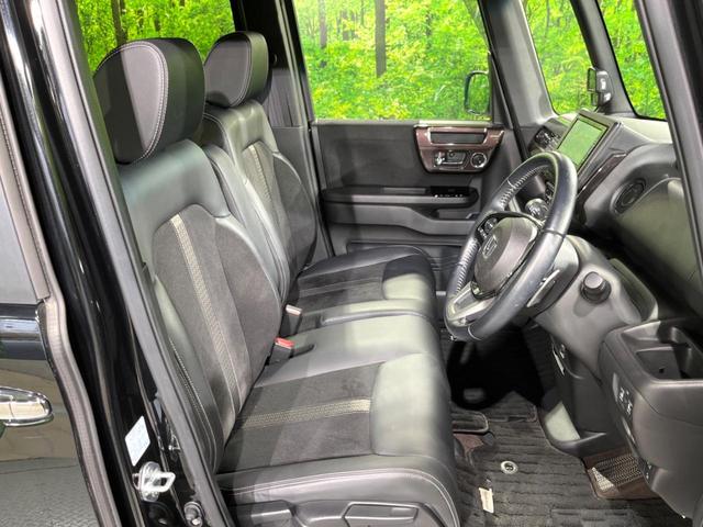 N-BOXカスタム G・Lターボホンダセンシング 両側電動ドア 純正SDナビ バックカメラ 衝突被害軽減システム レーダークルーズ 禁煙車 ハーフレザーシート ドラレコ コーナーセンサー スマートキー LEDヘッド ビルトインETC 車線逸脱警報(8枚目)