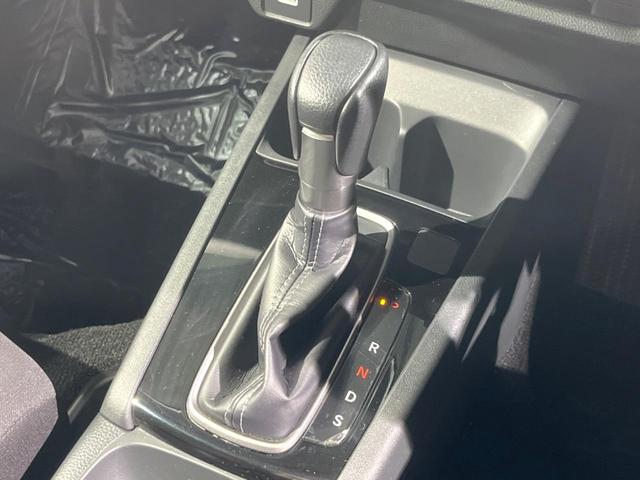 WR-V X 禁煙車 衝突被害軽減システム レーダークルーズ コーナーセンサー スマートキー LEDヘッド オートエアコン パドルシフト(31枚目)