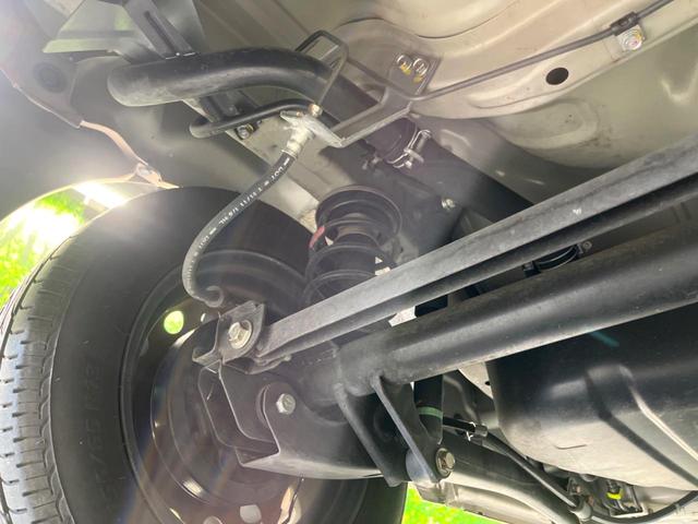 ｅＫワゴン ＭＸ　禁煙車　ＥＴＣ　純正１３インチスチールホイール　キーレス　ＣＤ　スペアタイヤ　ダイヤル式エアコン　オーディオ（19枚目）