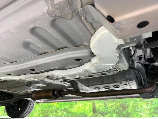 ｅＫワゴン ＭＸ　禁煙車　ＥＴＣ　純正１３インチスチールホイール　キーレス　ＣＤ　スペアタイヤ　ダイヤル式エアコン　オーディオ（35枚目）