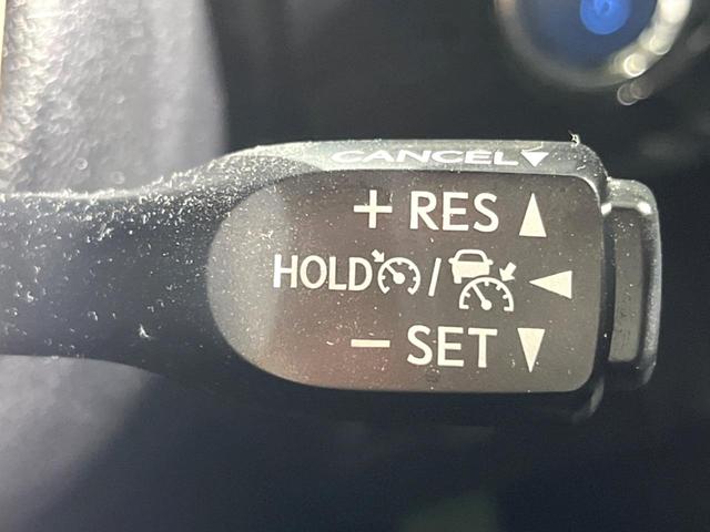 プリウス Sセーフティプラス 純正9インチナビ バックカメラ トヨタセーフティセンス ドラレコ コーナーセンサー スマートキー ビルトインETC クルコン 車線逸脱警報 オートライト オートエアコン(7枚目)