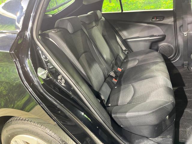 プリウス Sセーフティプラス 純正9インチナビ バックカメラ トヨタセーフティセンス ドラレコ コーナーセンサー スマートキー ビルトインETC クルコン 車線逸脱警報 オートライト オートエアコン(9枚目)