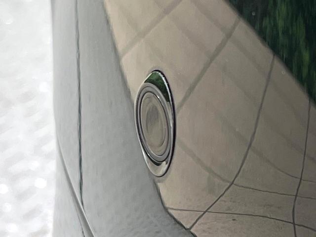 プリウス Sセーフティプラス 純正9インチナビ バックカメラ トヨタセーフティセンス ドラレコ コーナーセンサー スマートキー ビルトインETC クルコン 車線逸脱警報 オートライト オートエアコン(41枚目)