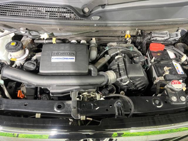 N-BOXカスタム G・Lホンダセンシング 純正8インチナビ バックカメラ ホンダセンシング スマートキー 片側パワースライドドア レーダークルーズコントロール オートエアコン シートヒーター ステアリングスイッチ(18枚目)
