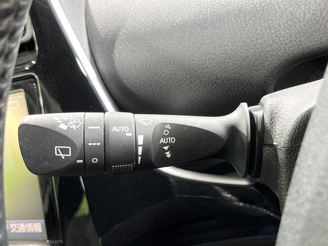 プリウス Sセーフティプラス 純正9インチナビ バックカメラ トヨタセーフティセンス スマートキー レーダークルーズコントロール コーナーセンサー ドライブレコーダー ETC 車線逸脱警報 ステアリングスイッチ(26枚目)