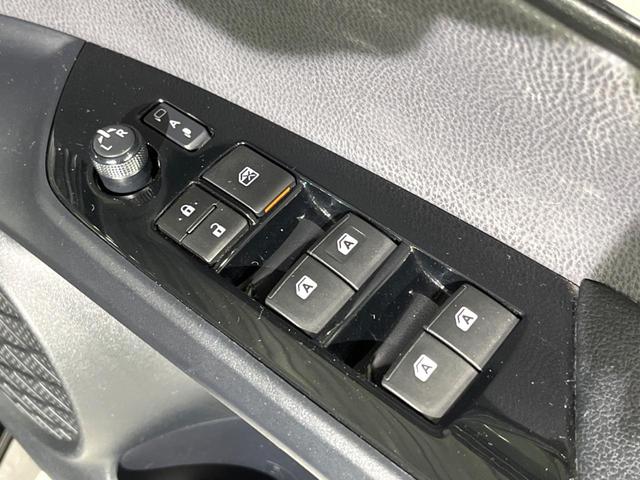 プリウス S モデリスタエアロ バックカメラ 衝突被害軽減システム レーダークルーズ 禁煙車 ドラレコ コーナーセンサー スマートキー LEDヘッド ビルトインETC オートハイビーム 車線逸脱警報 オートライト(22枚目)