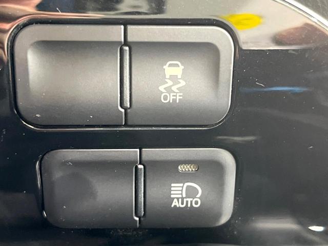 プリウス S モデリスタエアロ バックカメラ 衝突被害軽減システム レーダークルーズ 禁煙車 ドラレコ コーナーセンサー スマートキー LEDヘッド ビルトインETC オートハイビーム 車線逸脱警報 オートライト(25枚目)