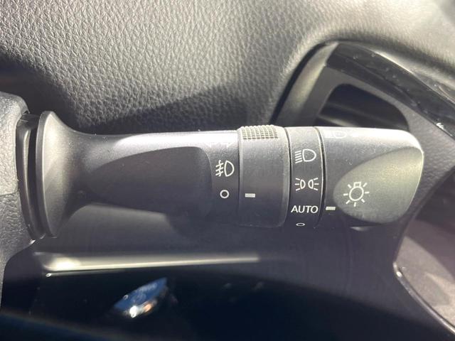 プリウス S モデリスタエアロ バックカメラ 衝突被害軽減システム レーダークルーズ 禁煙車 ドラレコ コーナーセンサー スマートキー LEDヘッド ビルトインETC オートハイビーム 車線逸脱警報 オートライト(30枚目)