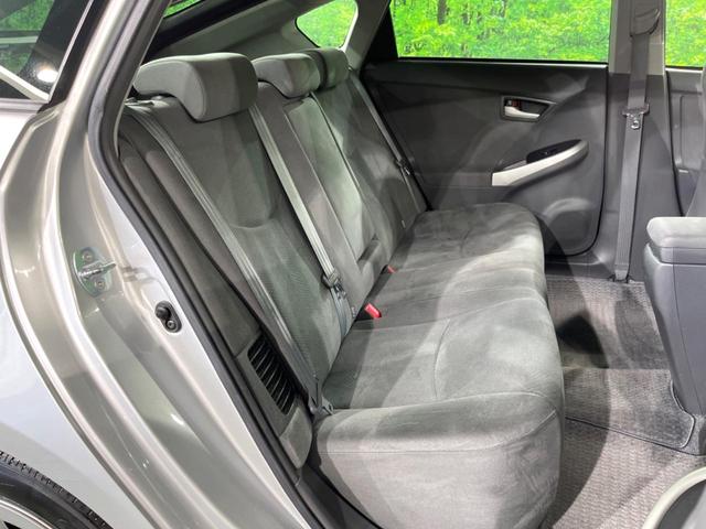 プリウス S 純正SDナビ サイドカメラ 禁煙車 デジタルインナーミラー ドラレコ スマートキー ビルトインETC オートライト オートエアコン 純正15インチアルミ CD DVD再生 地デジ(9枚目)