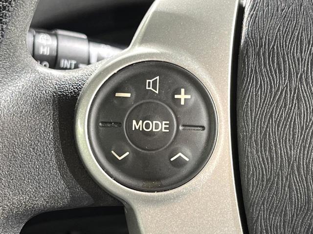 プリウス S 純正SDナビ サイドカメラ 禁煙車 デジタルインナーミラー ドラレコ スマートキー ビルトインETC オートライト オートエアコン 純正15インチアルミ CD DVD再生 地デジ(25枚目)